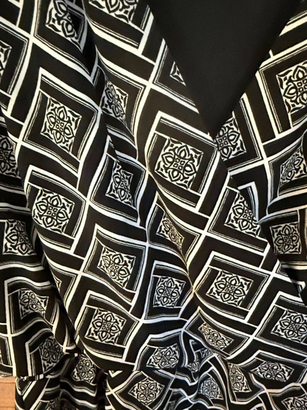 White House Black Market Black & White Geometric Faux-Wrap Midi Dress - Picture 2 of 3